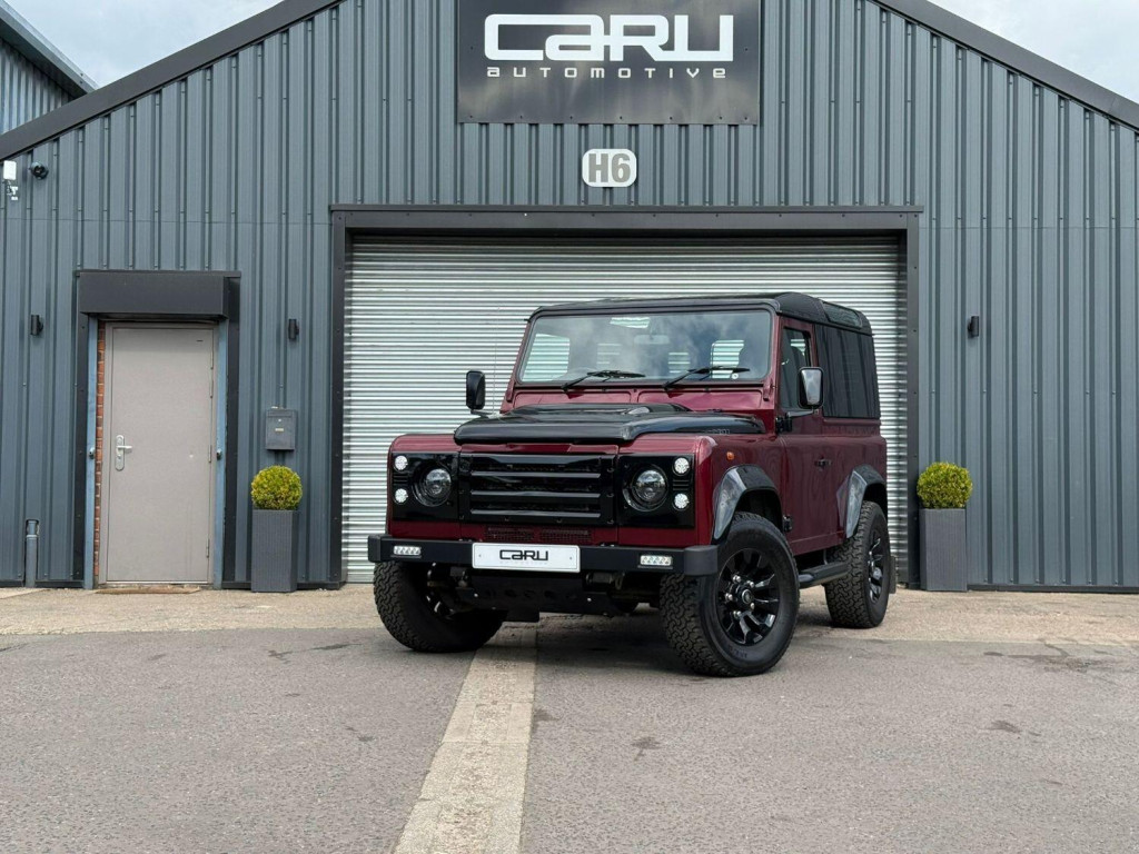 2015 Land Rover Defender 90